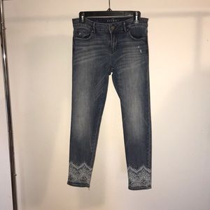 White House Black Market Skinny Crop Jeans